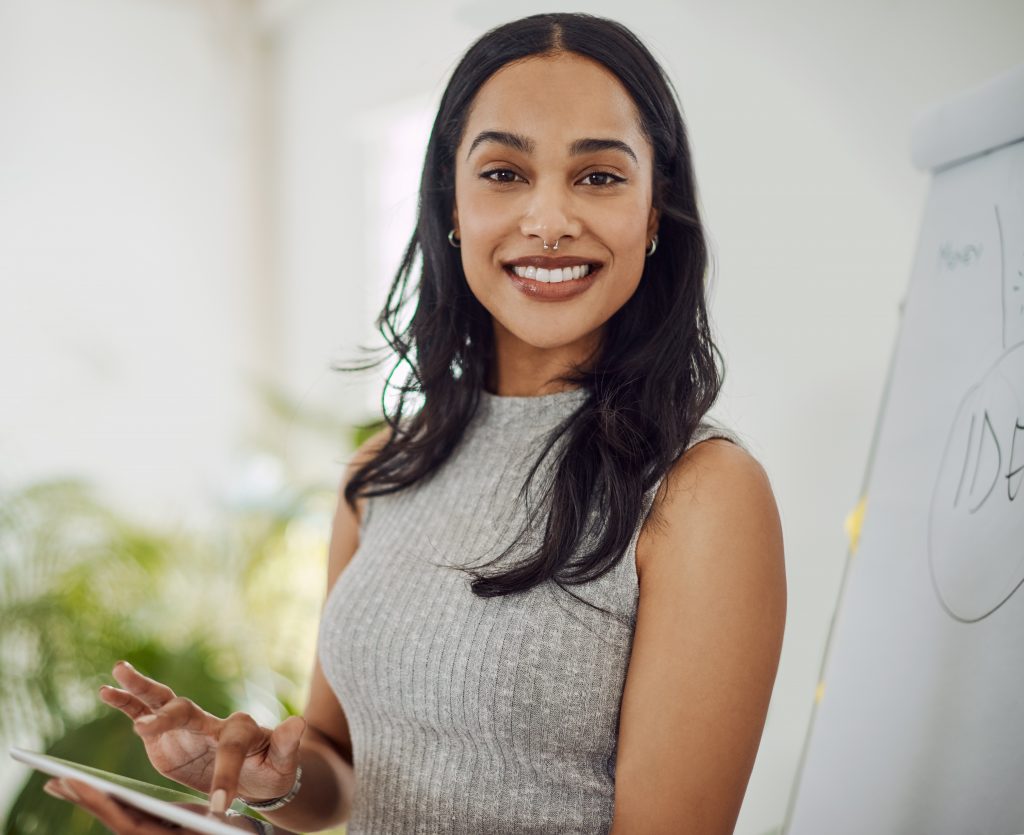 Ive been using apps to simplify what I do woman smiling