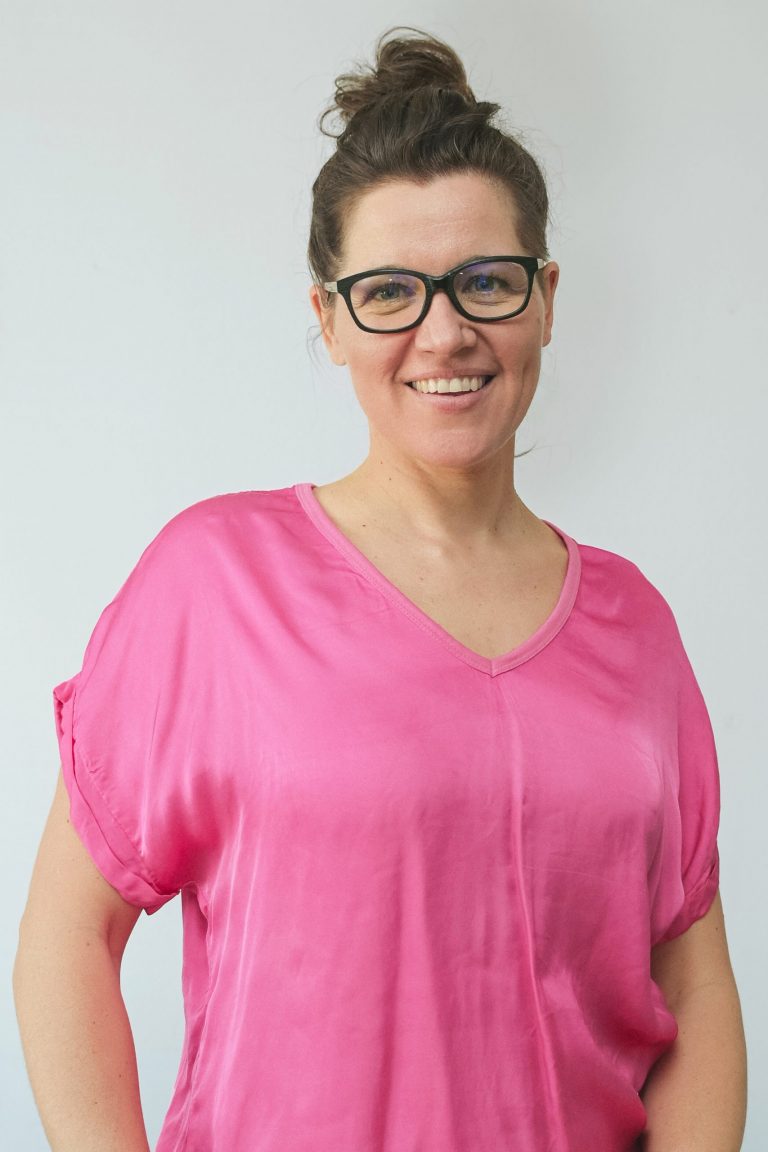 maja popravek 3 of 2 photoshop 2 scaled 1 768x1152