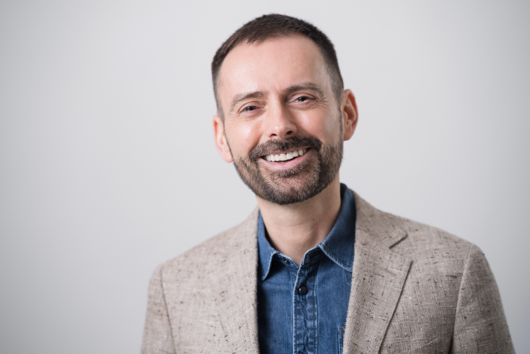 retouch 08336 768x513